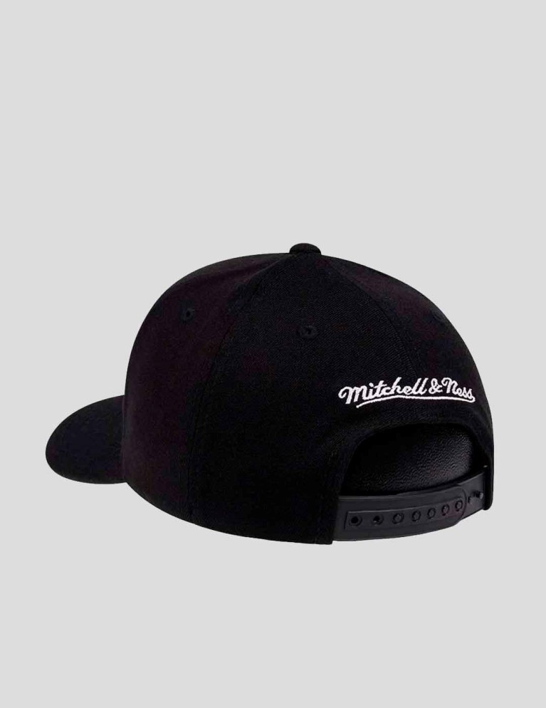 Gorra MITCHELL & NESS spurs team ground 2.0 snapback black